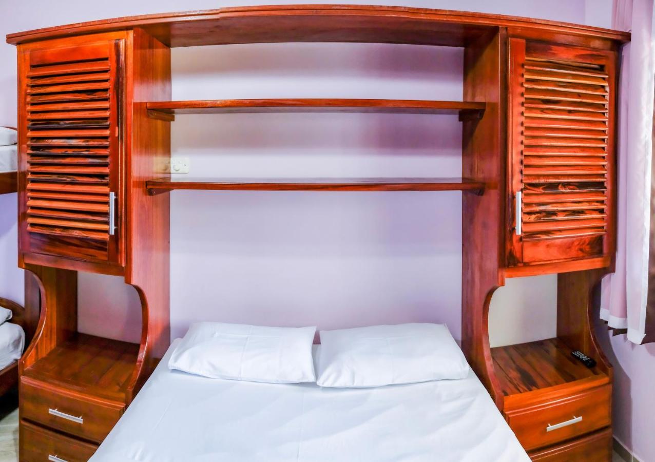Hospedaria Vitoria Mar Ubatuba Εξωτερικό φωτογραφία